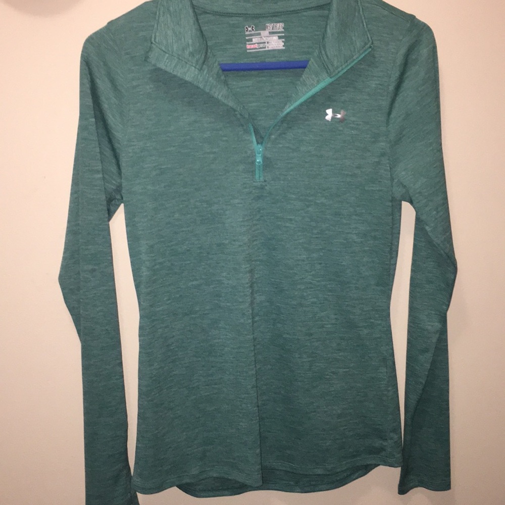 Under armor shirt